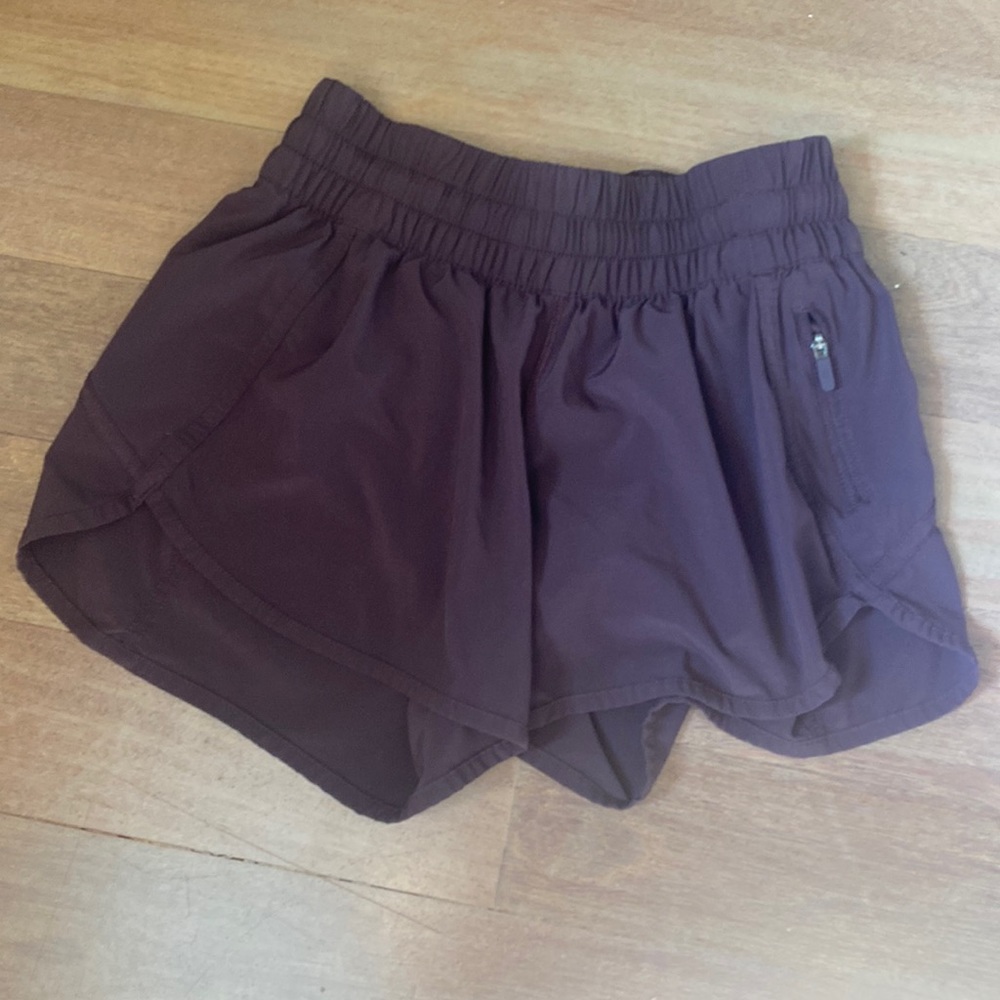 Lululemon shorts 4 inch